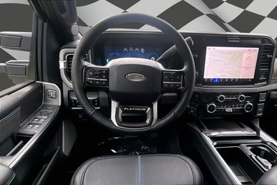 2026 Ford Super Duty F-350 SRW Platinum
