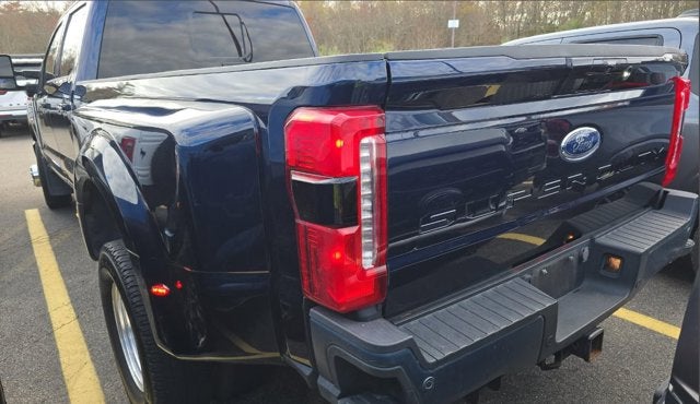 2023 Ford Super Duty F-350 DRW King Ranch