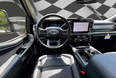 2026 Ford Super Duty F-350 DRW LARIAT