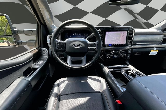 2026 Ford Super Duty F-350 DRW LARIAT