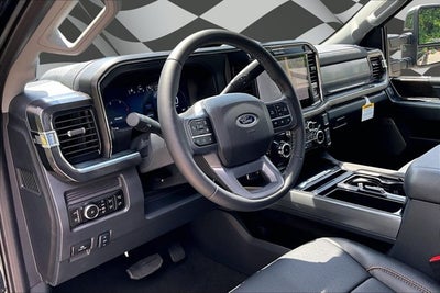 2026 Ford Super Duty F-350 DRW LARIAT
