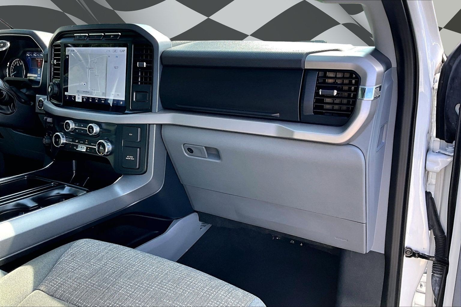 2023 Ford F-150 XLT V8 PANO ROOF