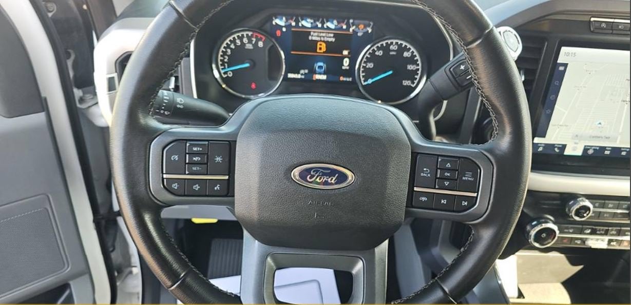 2023 Ford F-150 XLT V8 MOONROOF