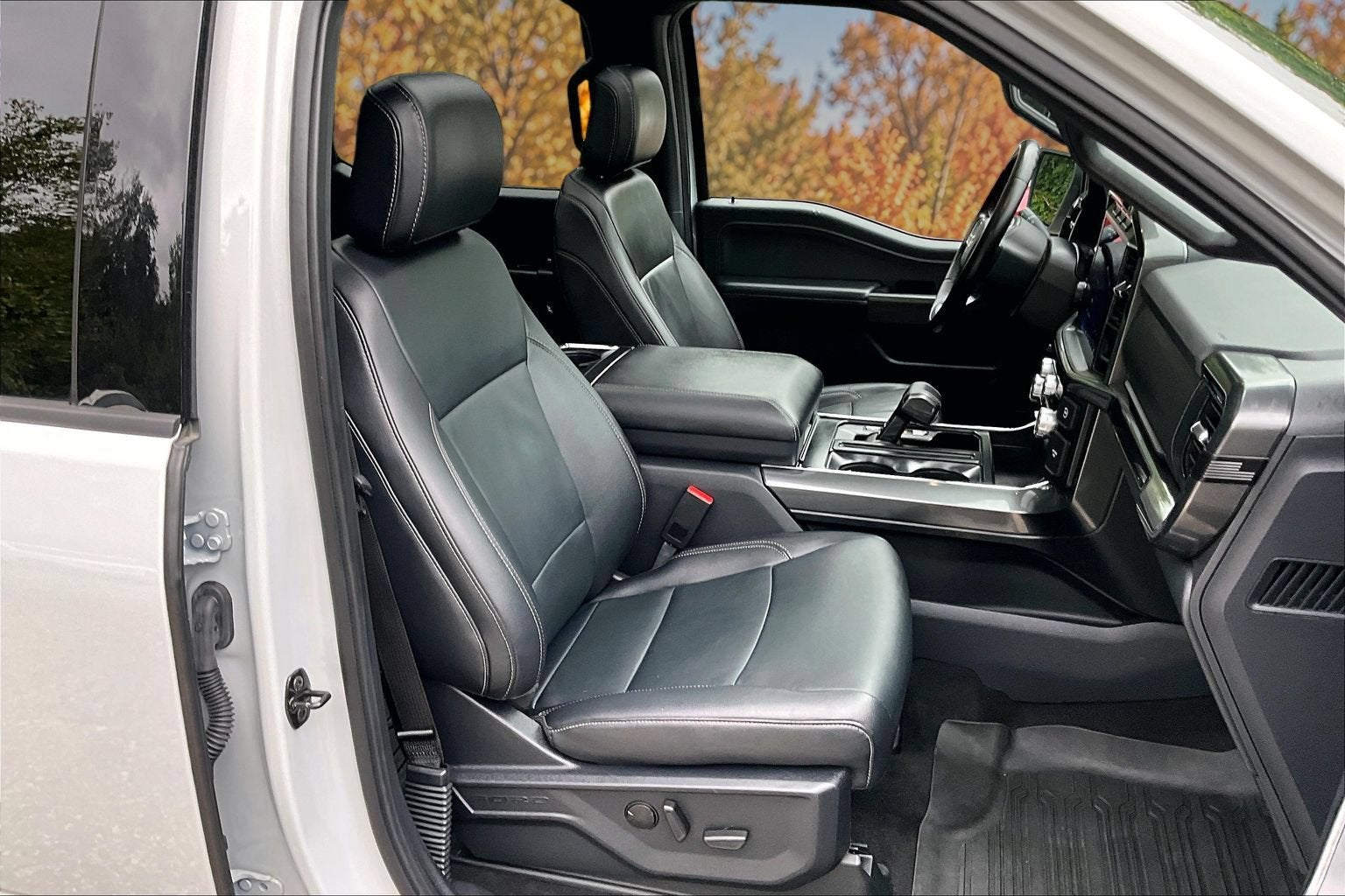 2023 Ford F-150 XLT BLACK PANO ROOF