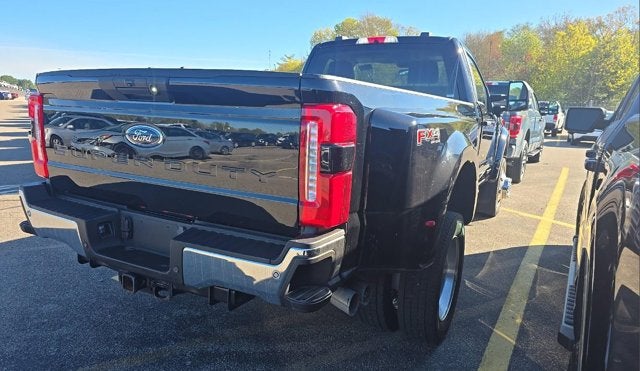 2023 Ford Super Duty F-450 DRW XLT DUAL REAR WHEEL DIESEL