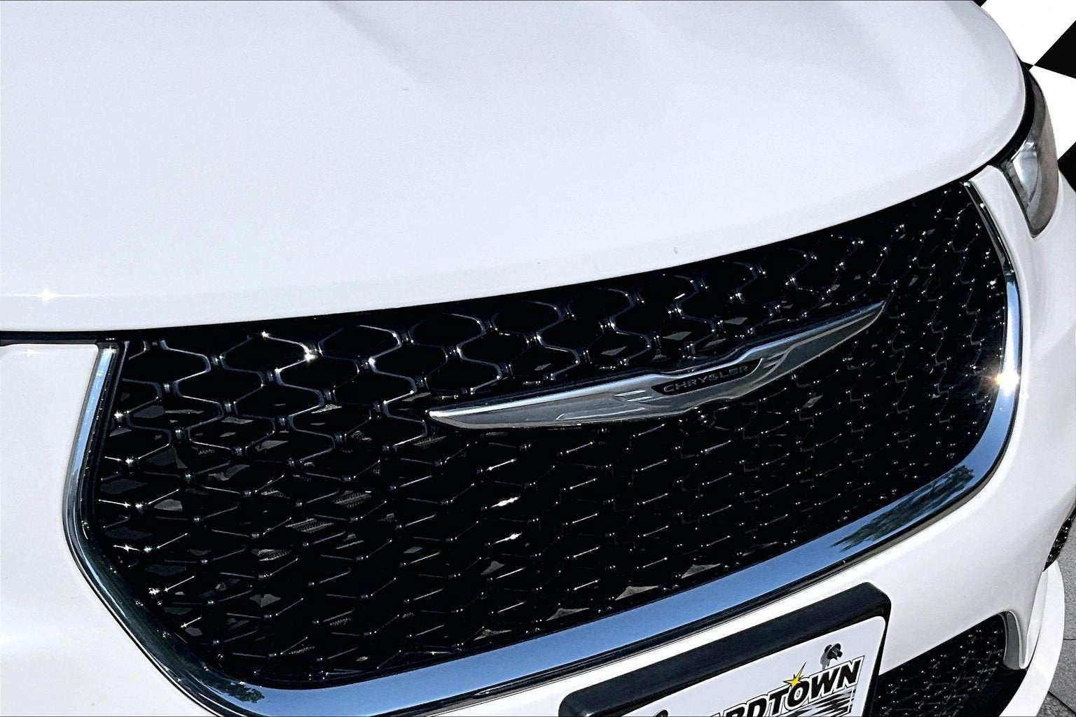 2023 Chrysler Pacifica Touring L AWD PANO ROOF