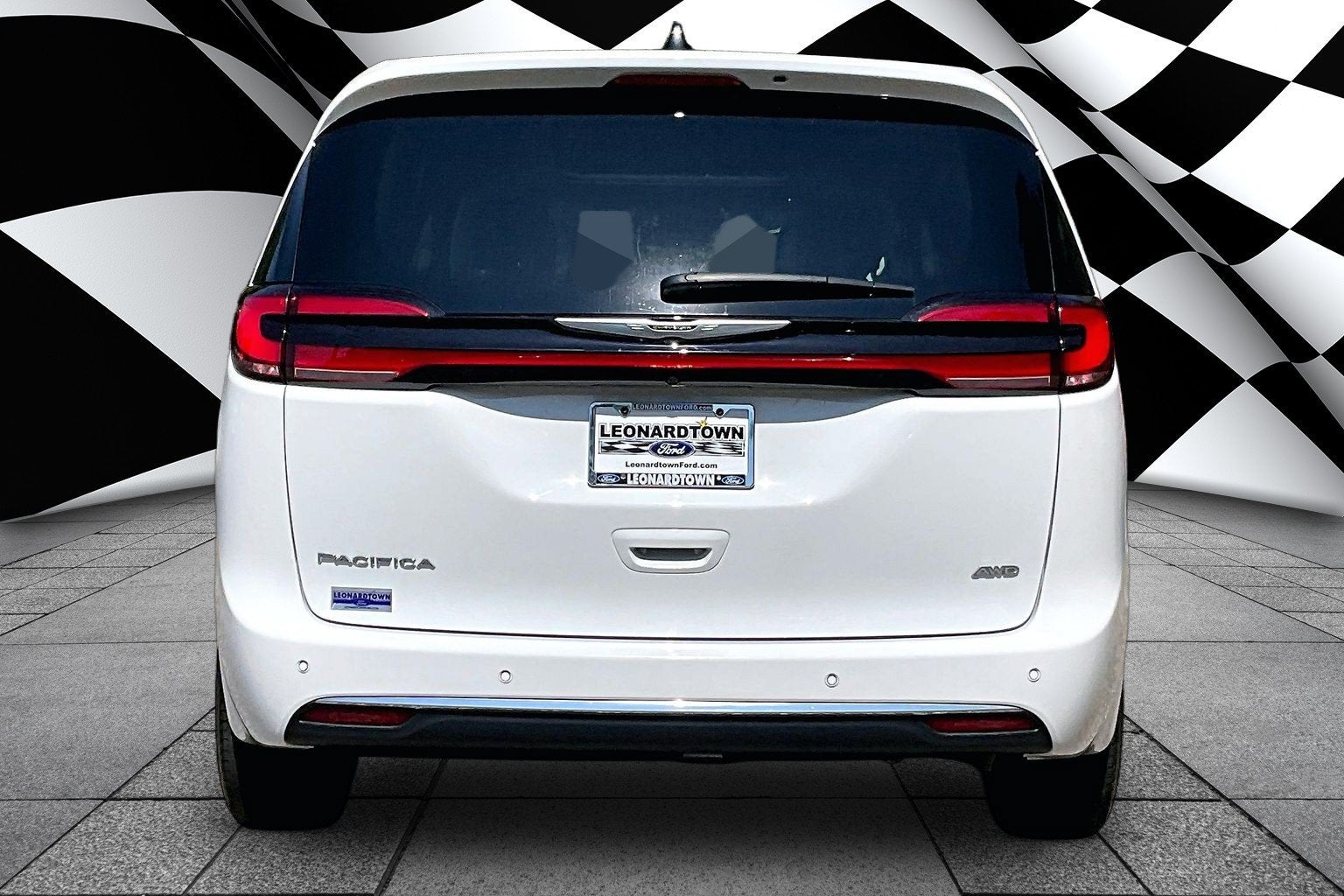 2023 Chrysler Pacifica Touring L AWD PANO ROOF