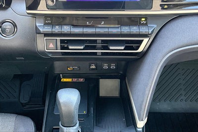 2025 Toyota Camry Base