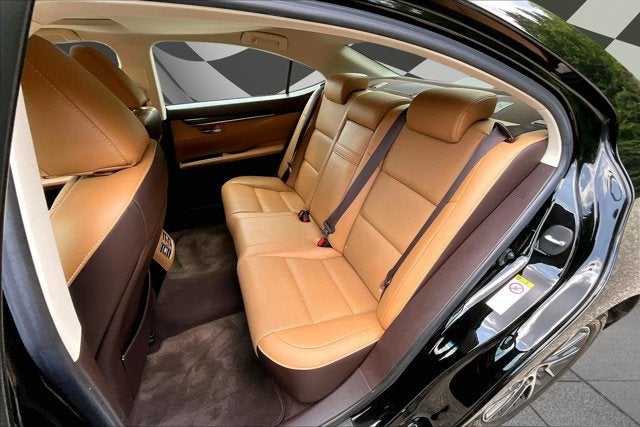2016 Lexus ES 350 Base