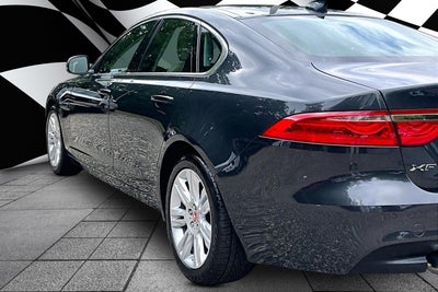 2017 Jaguar XF 35t Premium