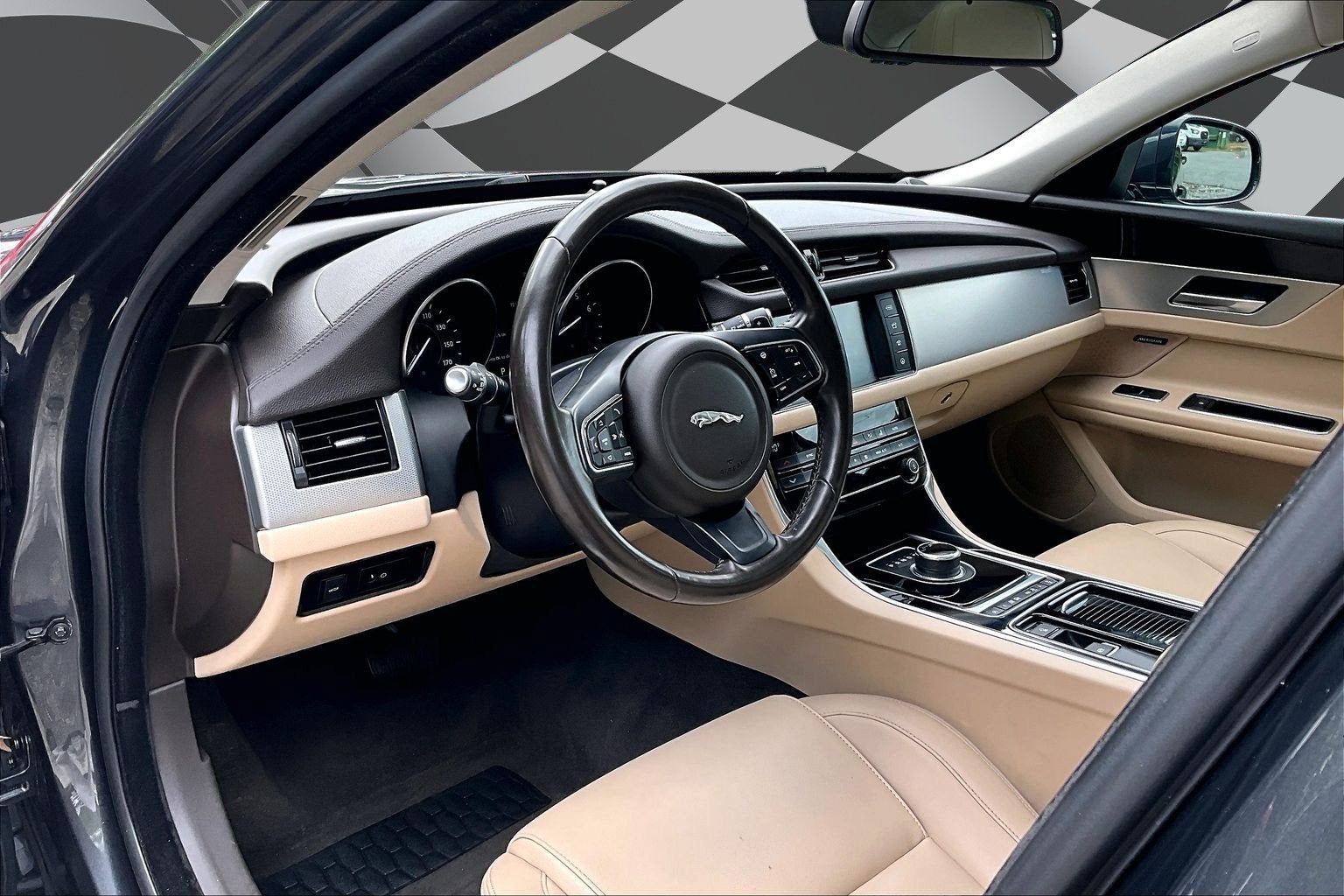 2017 Jaguar XF 35t Premium