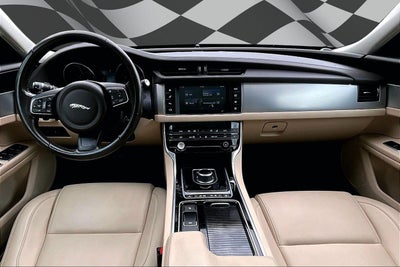 2017 Jaguar XF 35t Premium