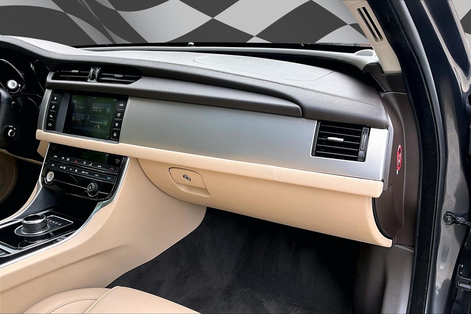 2017 Jaguar XF 35t Premium