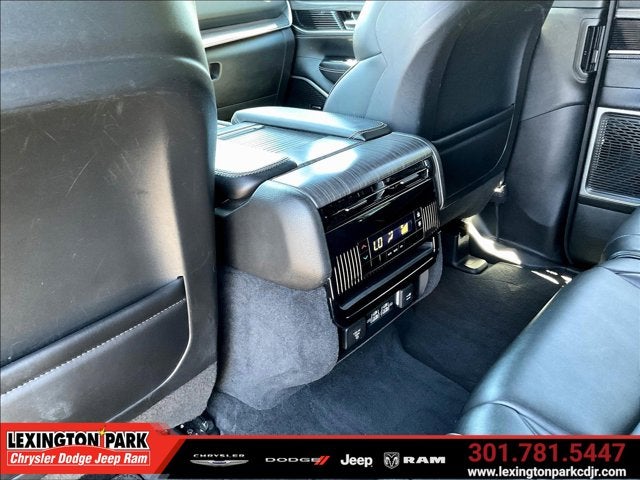 2024 Jeep Wagoneer L Series II 4x4