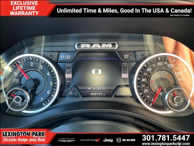 2022 RAM 1500 Big Horn Crew Cab 4x4 5'7' Box