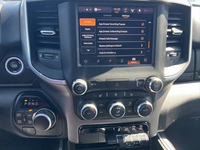 2023 RAM 1500 Big Horn Crew Cab 4x4 5'7' Box
