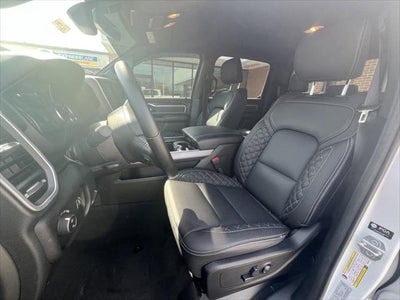 2022 RAM 1500 Big Horn Crew Cab 4x4 5'7' Box