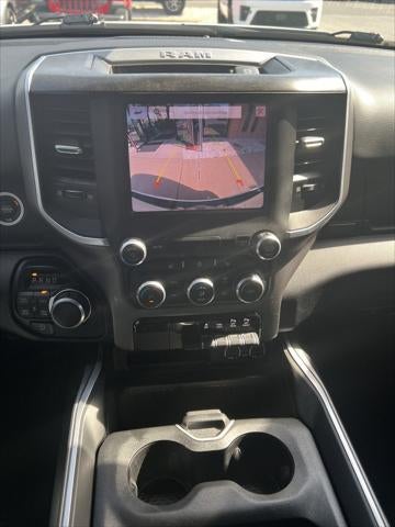 2022 RAM 1500 Big Horn Crew Cab 4x4 5'7' Box