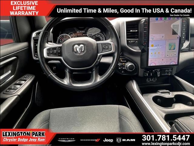 2021 RAM 1500 Big Horn Crew Cab 4x4 5'7' Box
