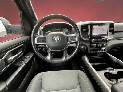 2022 RAM 1500 Big Horn Crew Cab 4x4 5'7' Box