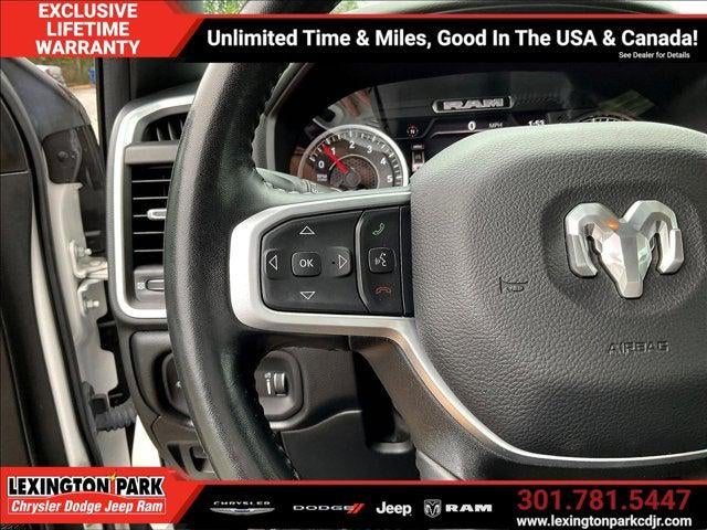 2022 RAM 1500 Big Horn Crew Cab 4x4 5'7' Box