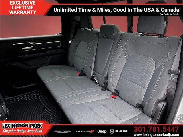 2022 RAM 1500 Big Horn Crew Cab 4x4 5'7' Box