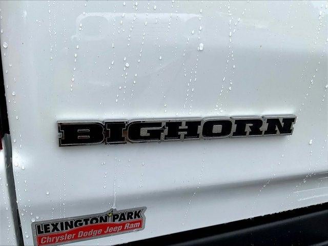 2022 RAM 1500 Big Horn Crew Cab 4x4 5'7' Box