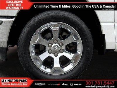 2022 RAM 1500 Big Horn Crew Cab 4x4 5'7' Box