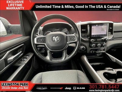 2022 RAM 1500 Big Horn Crew Cab 4x4 5'7' Box