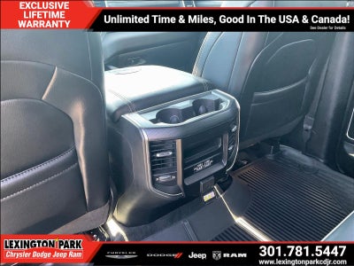2023 RAM 1500 Laramie Crew Cab 4x4 5'7' Box