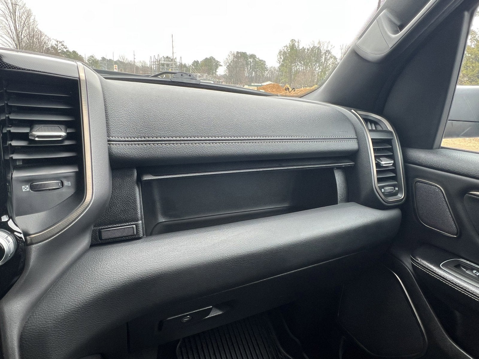 2022 RAM 1500 Rebel Crew Cab 4x4 5'7' Box