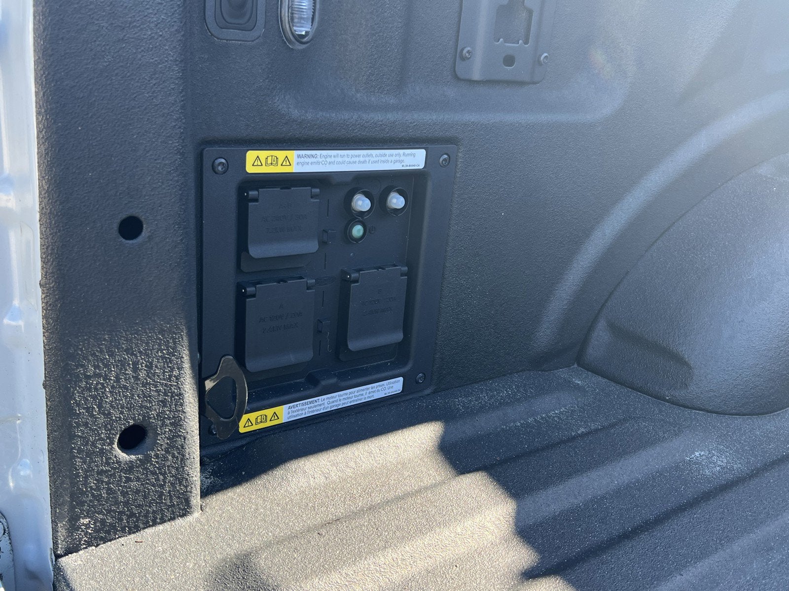 2023 Ford F-150 Base