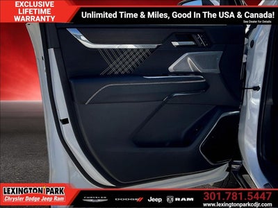 2024 GMC Acadia FWD Denali