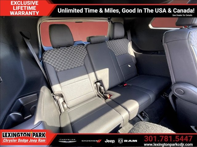 2024 GMC Acadia FWD Denali