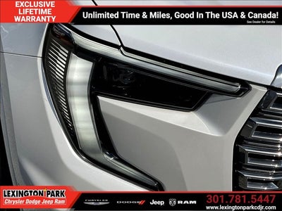 2024 GMC Acadia FWD Denali