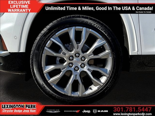 2024 GMC Acadia FWD Denali