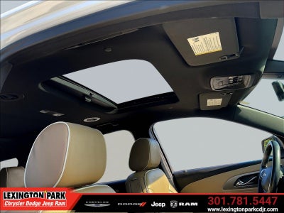 2022 Chevrolet Traverse AWD Premier