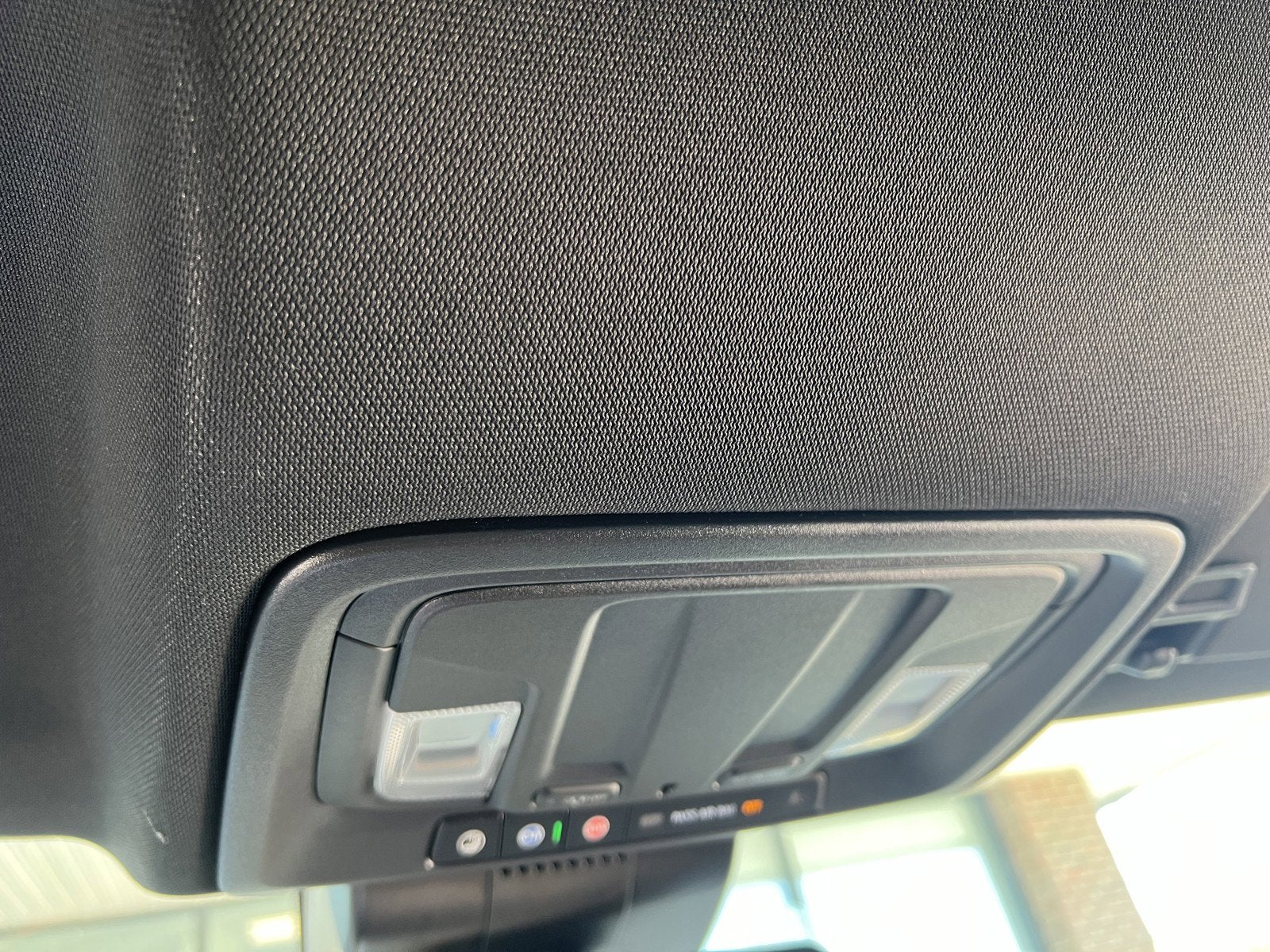 2022 GMC Sierra 1500 4WD Crew Cab Short Box AT4