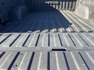 2022 GMC Sierra 1500 4WD Crew Cab Short Box AT4