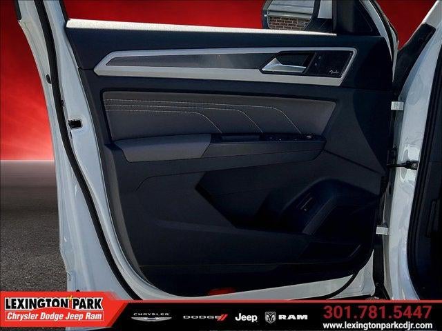 2023 Volkswagen Atlas 3.6L V6 SEL Premium R-Line