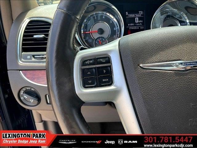 2015 Chrysler Town & Country Touring