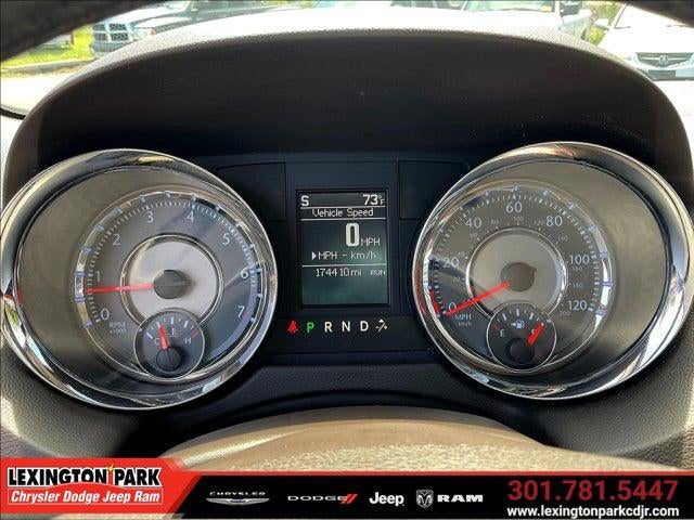 2015 Chrysler Town & Country Touring