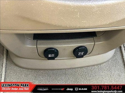 2015 Chrysler Town & Country Touring
