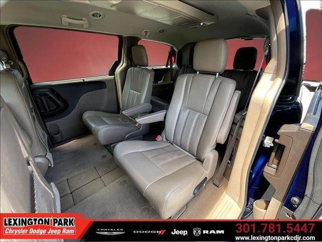 2015 Chrysler Town & Country Touring