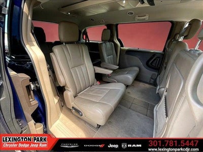 2015 Chrysler Town & Country Touring