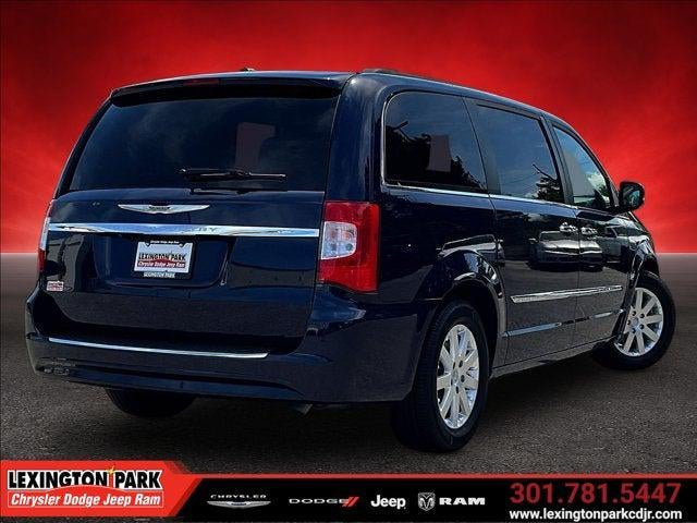 2015 Chrysler Town & Country Touring