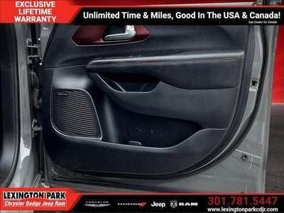 2020 Chrysler Pacifica Hybrid 35th Anniversary Limited