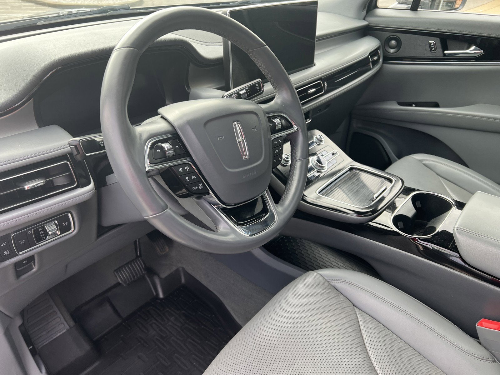 2021 Lincoln Nautilus Reserve