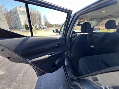 2022 Nissan Kicks S Xtronic CVT