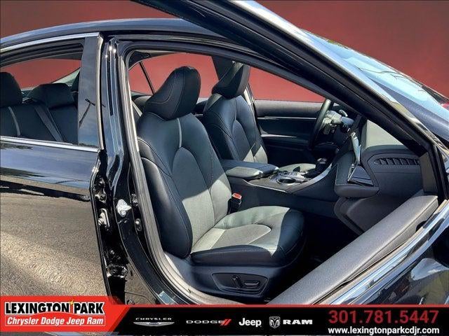 2024 Toyota Camry Hybrid XSE